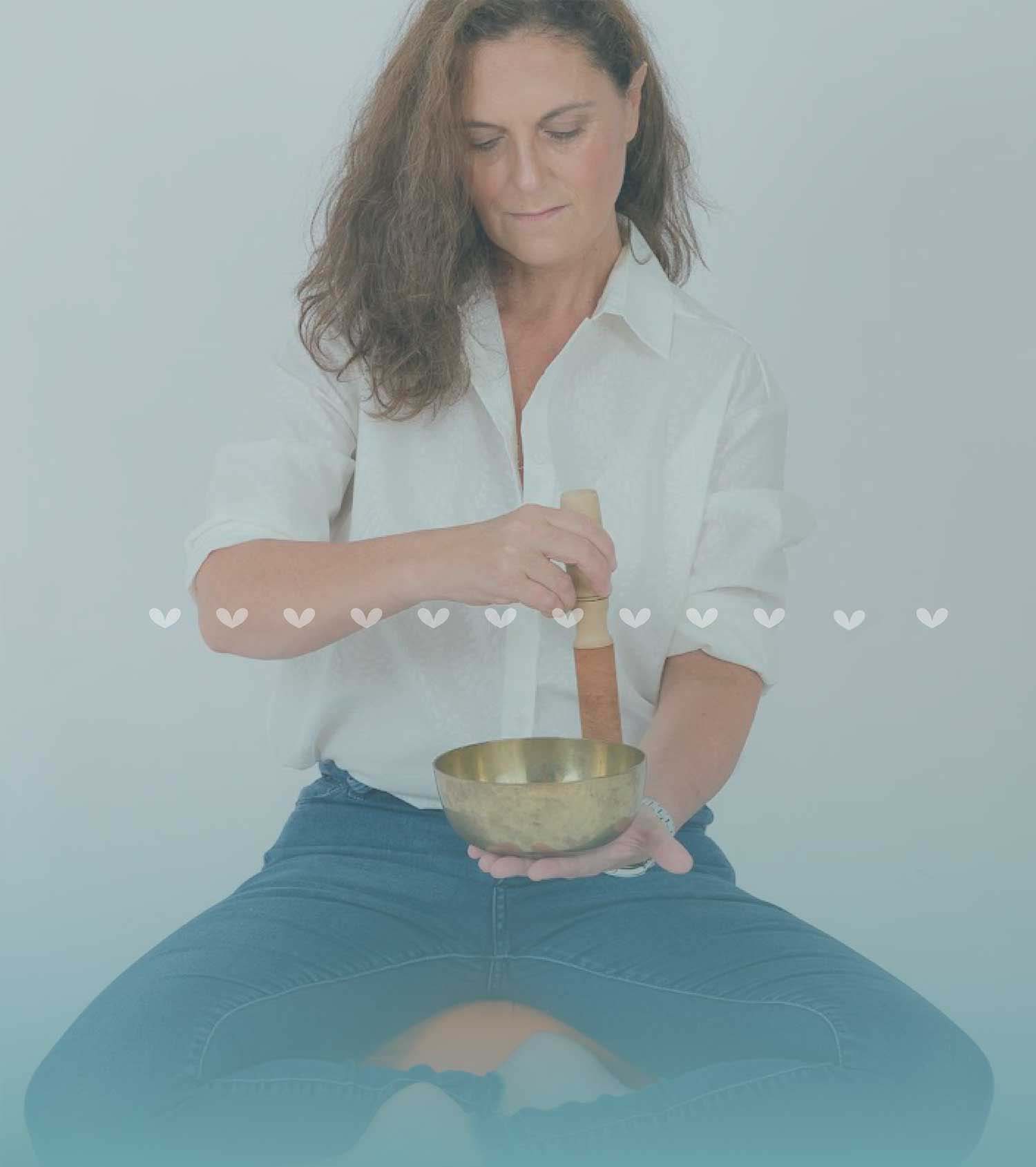 MARÍA FERNANDA PORCELLI. Psicóloga | Terapeuta, Facilitadora y Supervisora EMDR | Formadora en Mindfulness y Compasión